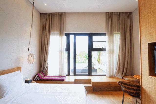 上海迪士尼免费6日游,上海迪士尼乐园中午入园门票