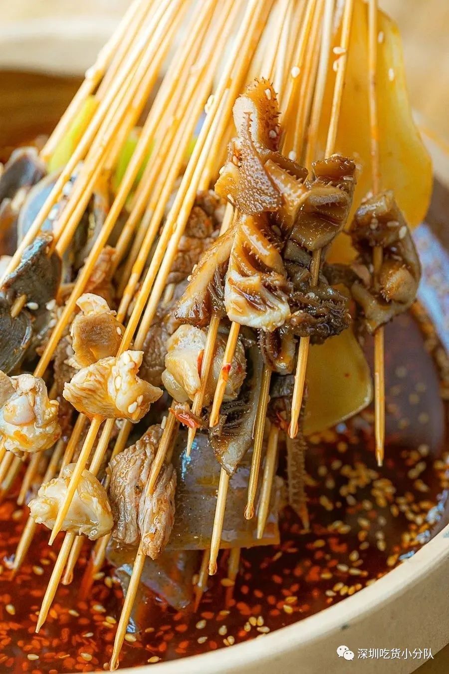 开门就排队的茶饮店,开门就排队的烧烤大鹏