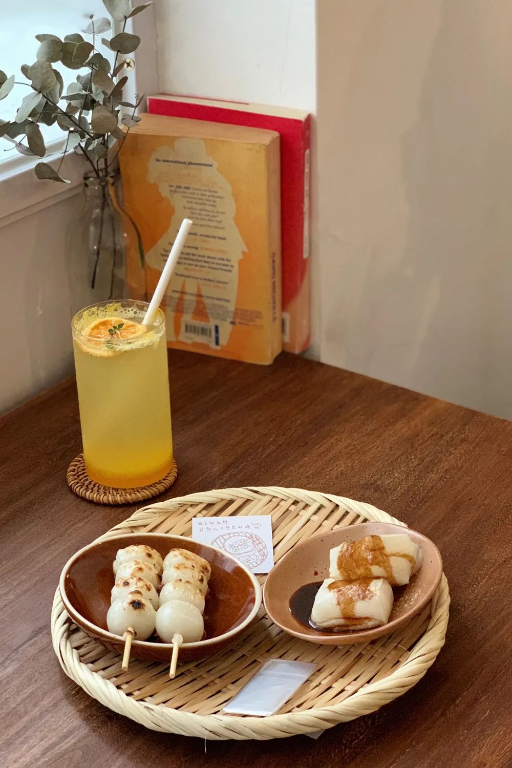 开门就排队的茶饮店,开门就排队的烧烤大鹏