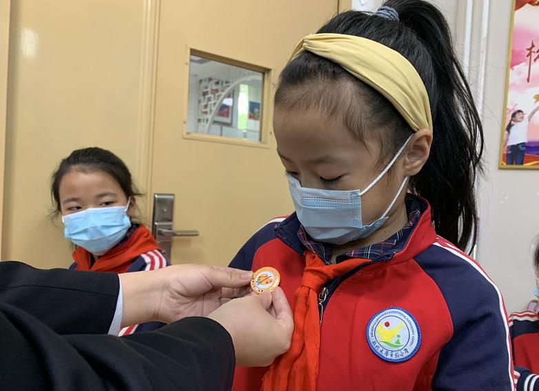 神兽归笼在学校的情景,神兽归笼的校园