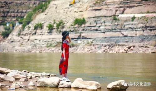 赤牛坬景区表演时间,赤牛坬景区这几天还能去玩吗