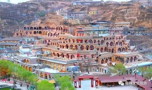 赤牛坬景区表演时间,赤牛坬景区这几天还能去玩吗