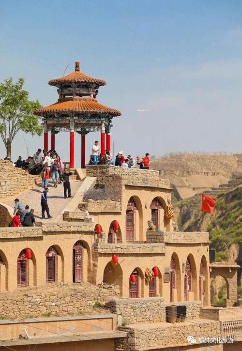 赤牛坬景区表演时间,赤牛坬景区这几天还能去玩吗