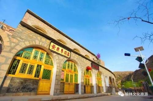 赤牛坬景区表演时间,赤牛坬景区这几天还能去玩吗