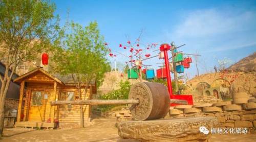 赤牛坬景区表演时间,赤牛坬景区这几天还能去玩吗