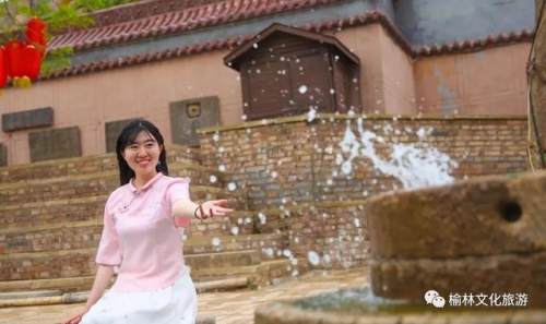 赤牛坬景区表演时间,赤牛坬景区这几天还能去玩吗