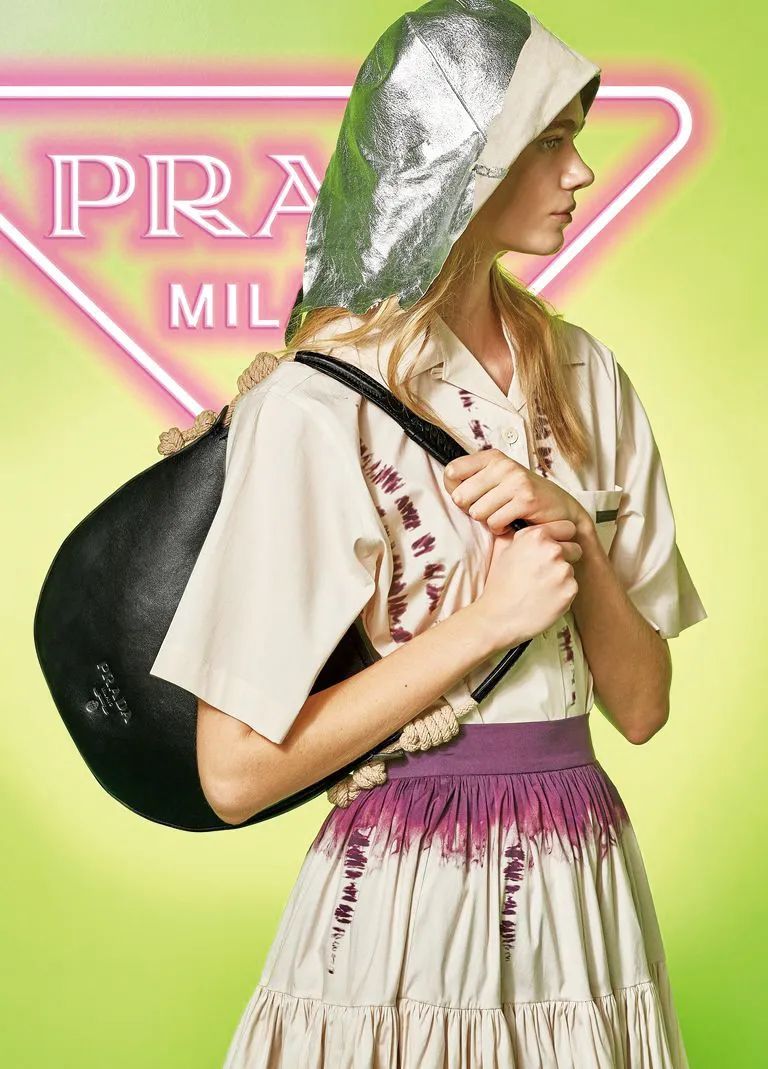 周末不知道去哪购物,明天我们去购物英语