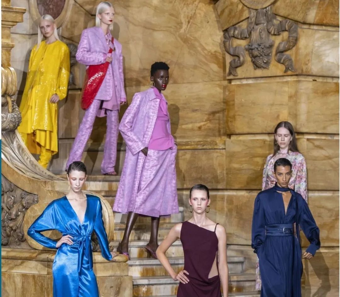 色彩趋势|2020十大流行色彩趋势与搭配指南