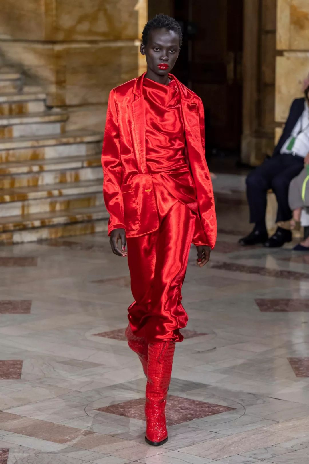 色彩趋势|2020十大流行色彩趋势与搭配指南