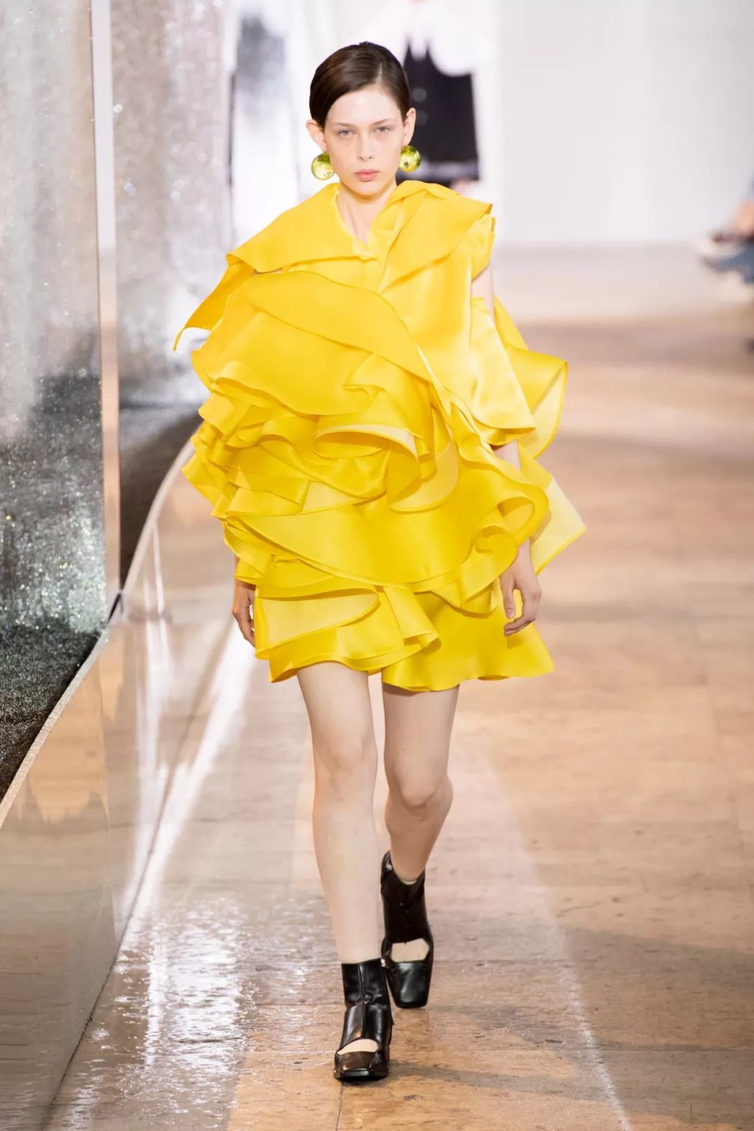 色彩趋势|2020十大流行色彩趋势与搭配指南