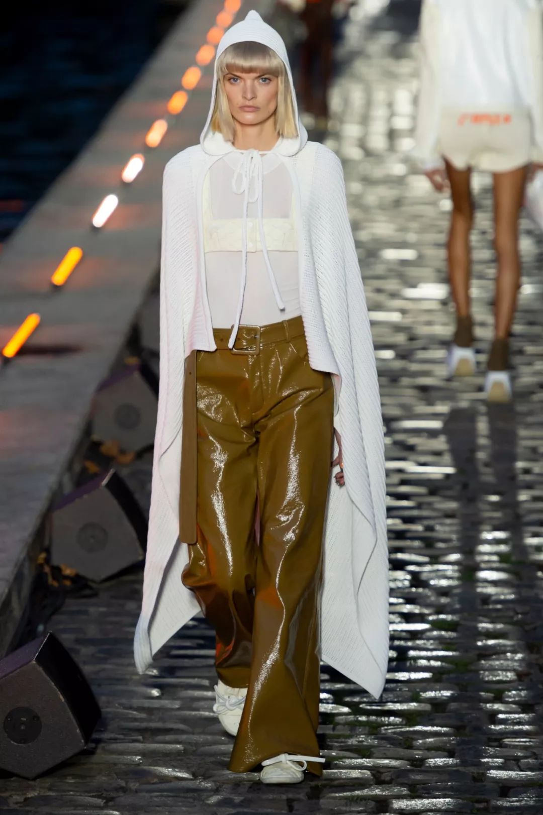 色彩趋势|2020十大流行色彩趋势与搭配指南