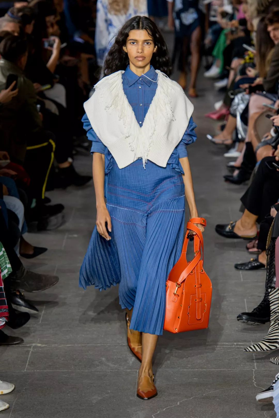 色彩趋势|2020十大流行色彩趋势与搭配指南