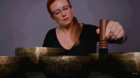 撕去“软色情”标签，ASMR能否成为“声音经济”新成员？