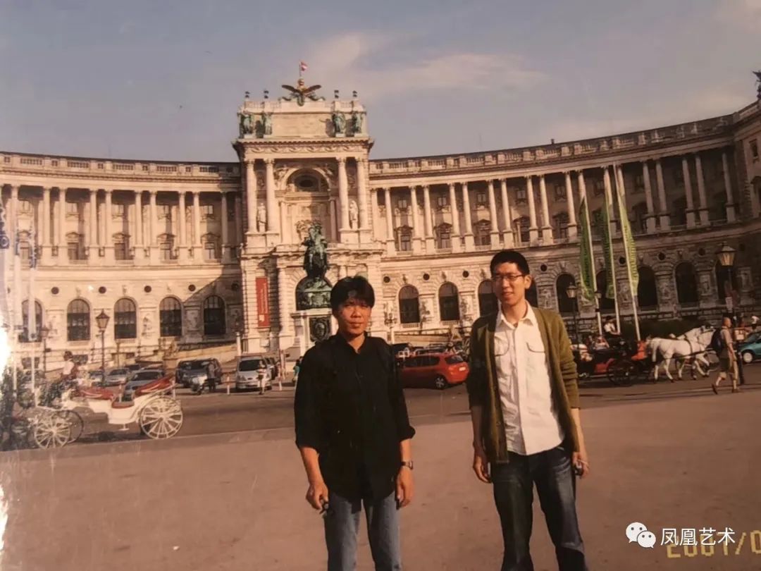 凤凰艺术|悼念肖雄：转换是一个轮回再生