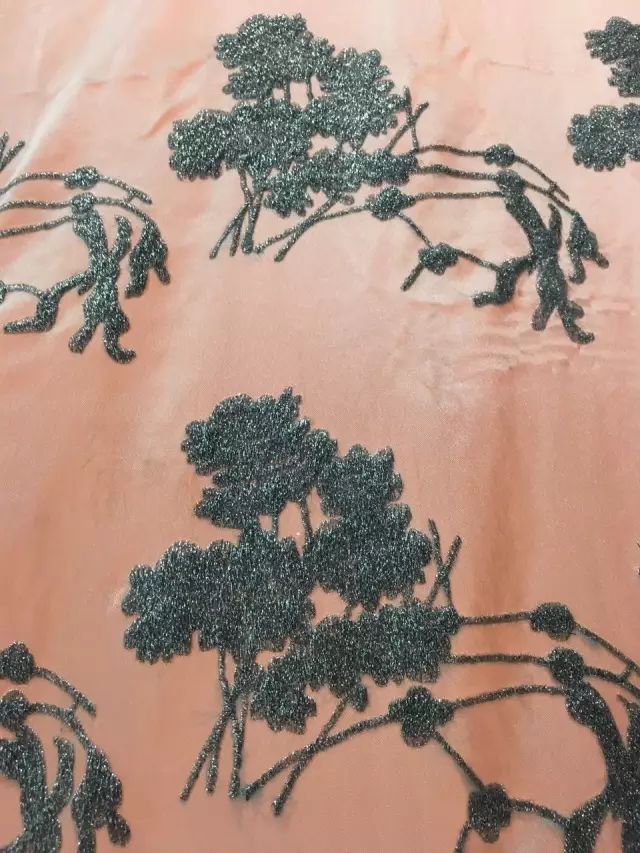 凤凰艺术|悼念肖雄：转换是一个轮回再生