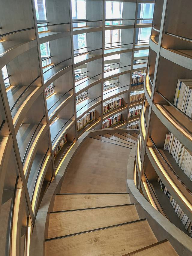 三亚三面海旅游攻略,三亚旅游攻略大海湾