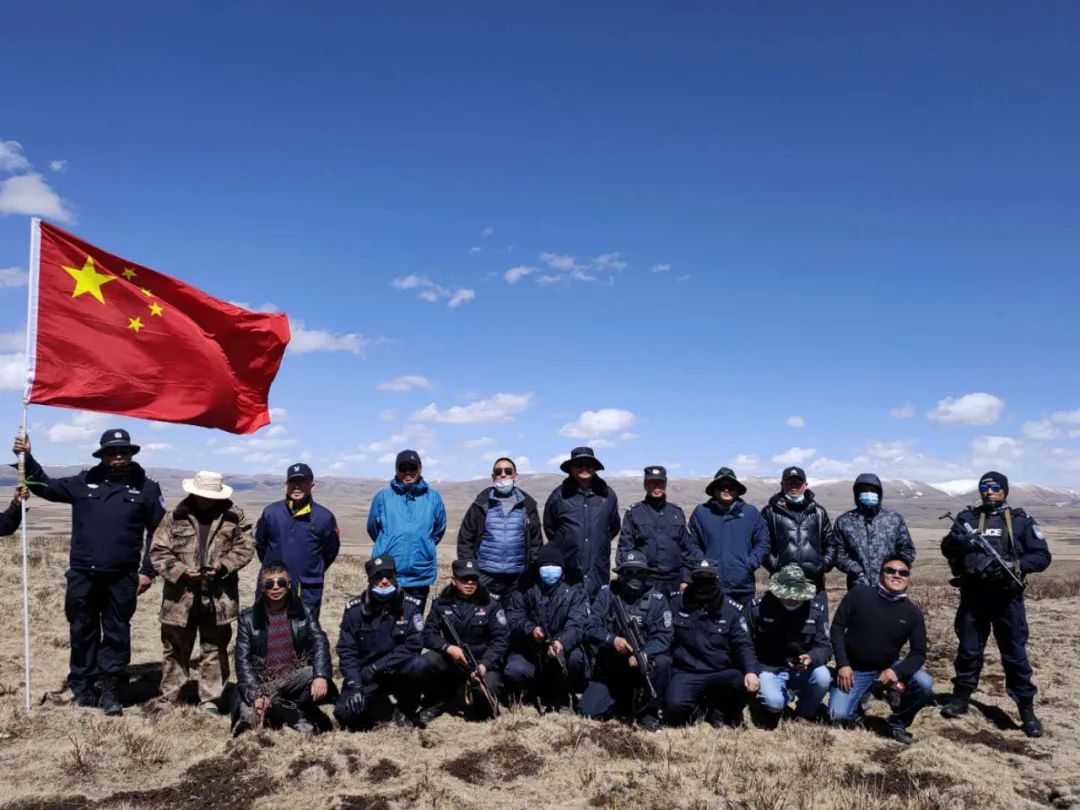 甘孜县将贴心服务送到海拔4500米虫草山上