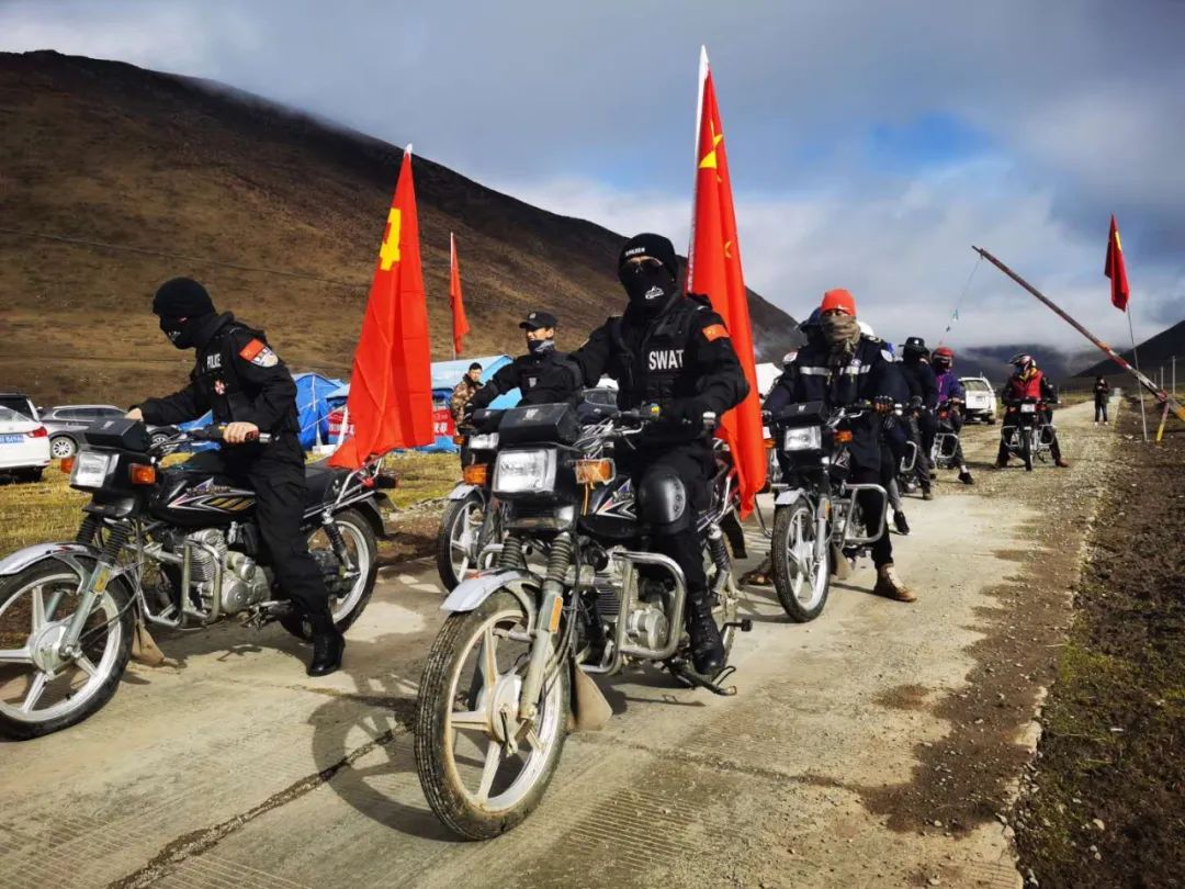 甘孜县将贴心服务送到海拔4500米虫草山上