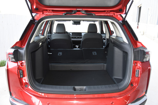 帝豪s和奕炫gs,帝豪gs和致炫哪个值得买