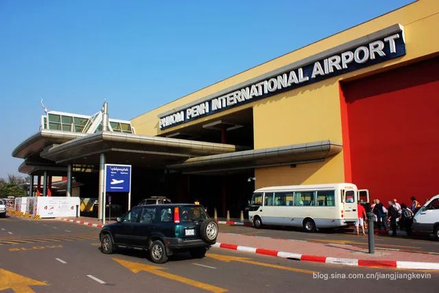 听说工资很高，我应聘到柬埔寨“种菠菜”，结果很意外......