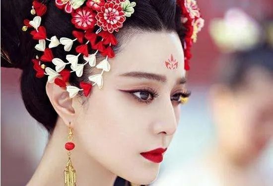 榄斿コ涔嬫．濠曟媺,姘告亽涔嬫．濠曟媺鐨偆