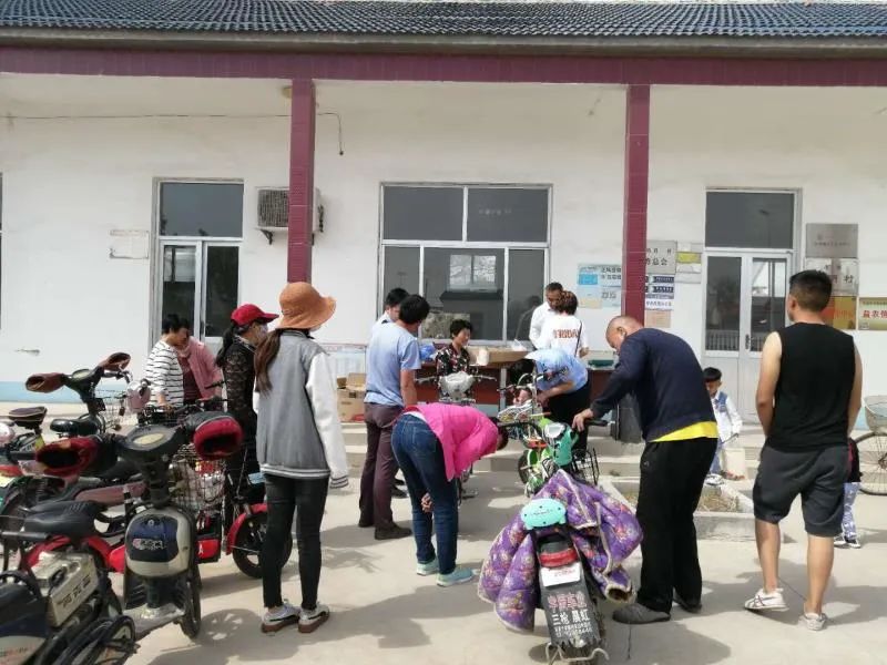 @电动车车主集中挂牌延期至8月31日9月1日起无牌电动车不能再上路了！这些地点都能挂！