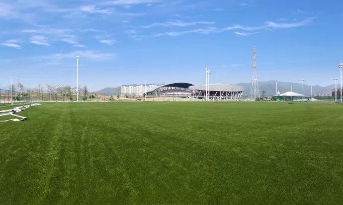 星空屋顶网红打卡点,星空屋顶网红打卡点陕西