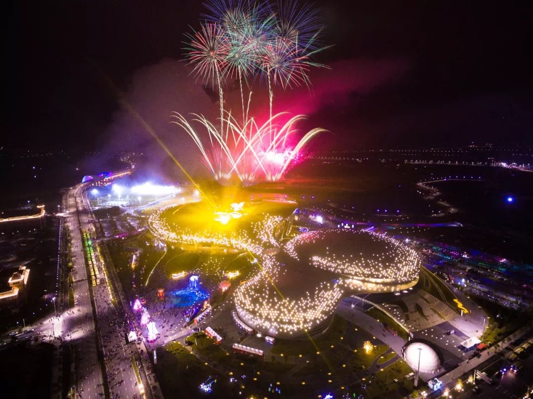 星空屋顶网红打卡点,星空屋顶网红打卡点陕西