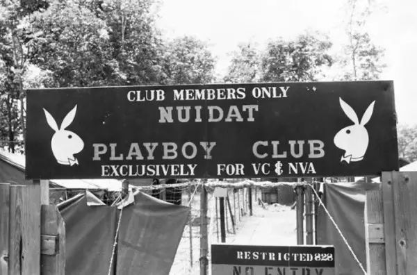 靠越战声名鹊起的色情杂志:花花公子杂志为什么对美军如此重要?