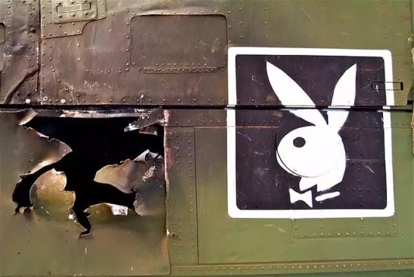 靠越战声名鹊起的色情杂志:花花公子杂志为什么对美军如此重要?