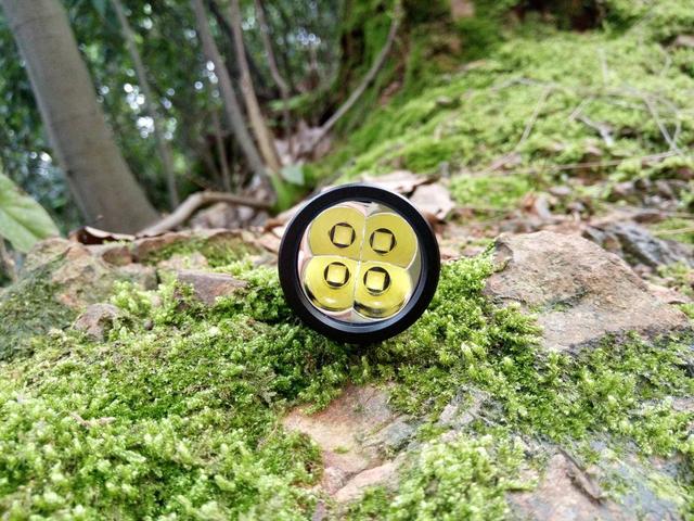 奈特科尔强光10000流明,奈特科尔4000流明手电筒