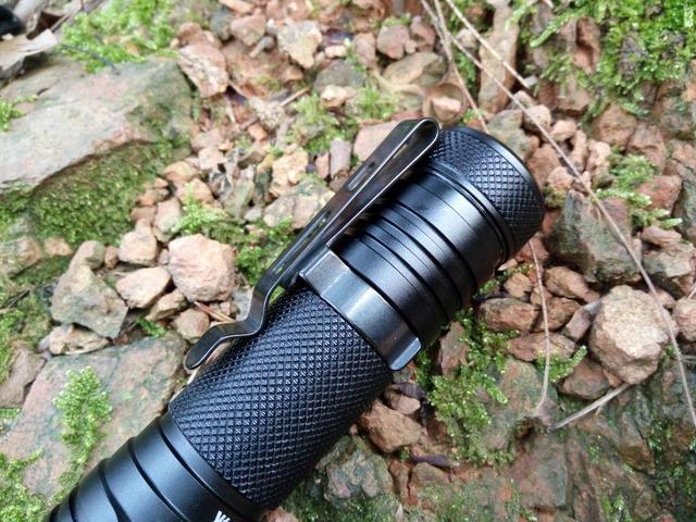 奈特科尔强光10000流明,奈特科尔4000流明手电筒