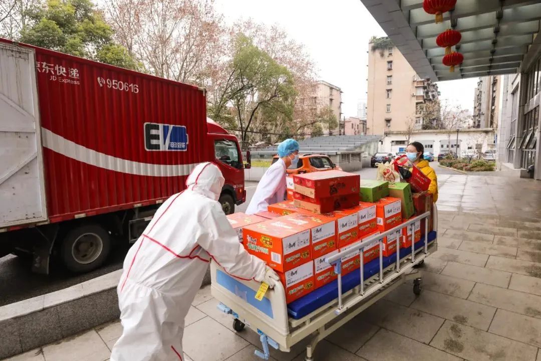 一勤天下无难事|习*平近**总书记再次点赞“快递小哥”引发强烈反响