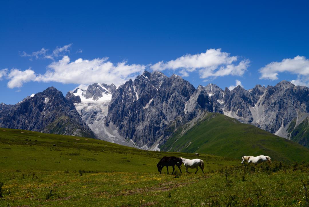 甘孜有个非常神秘的地方,甘孜州神秘的藏地文化