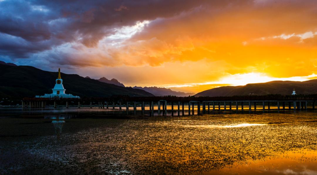 甘孜有个非常神秘的地方,甘孜州神秘的藏地文化