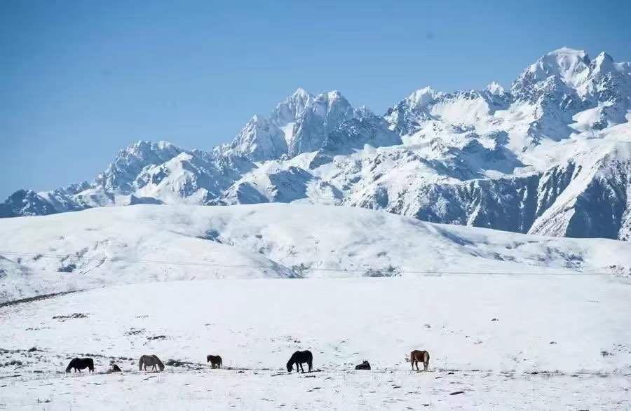 甘孜有个非常神秘的地方,甘孜州神秘的藏地文化