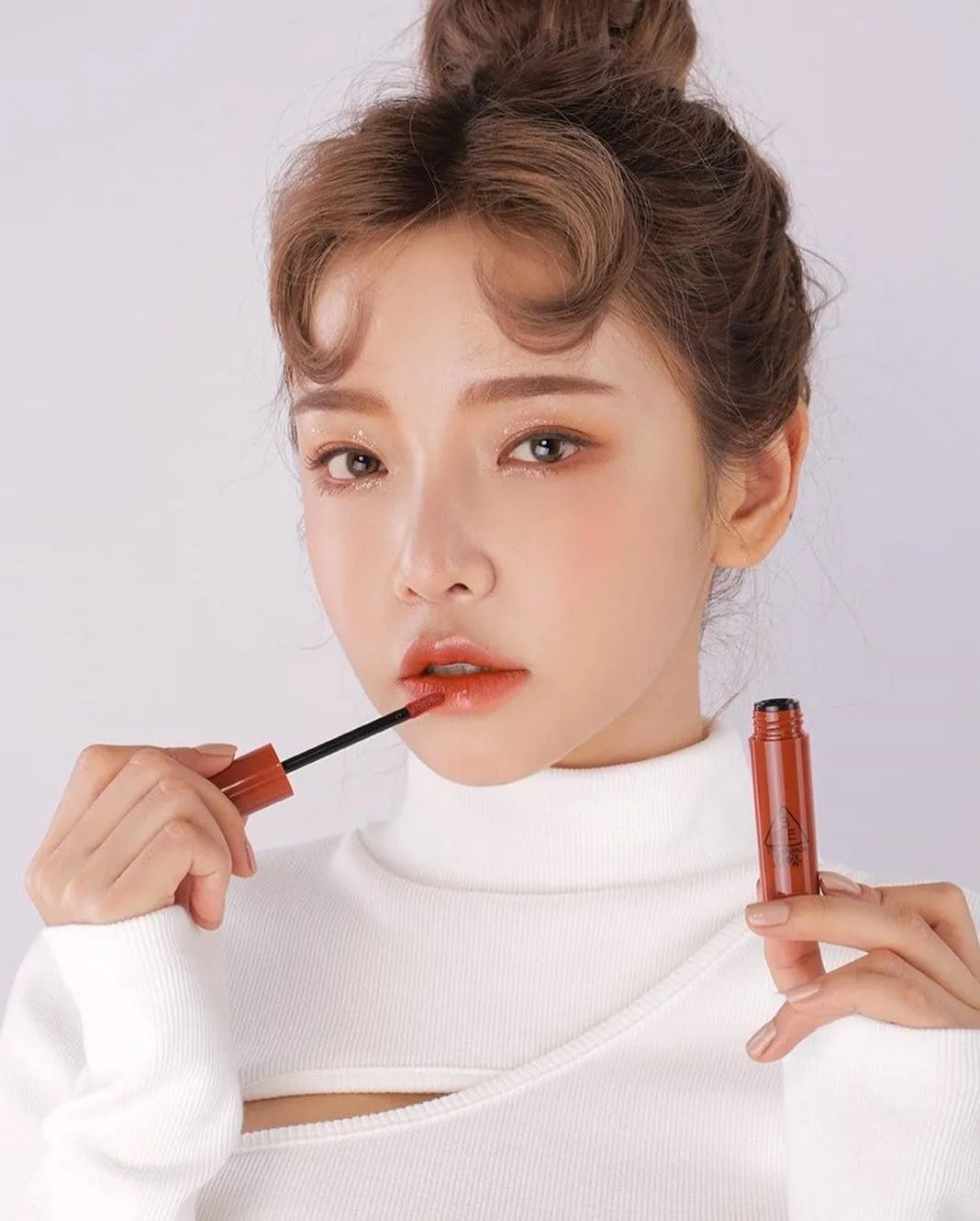 种草鹅｜今年配小裙子最好看的“玻璃唇”来了