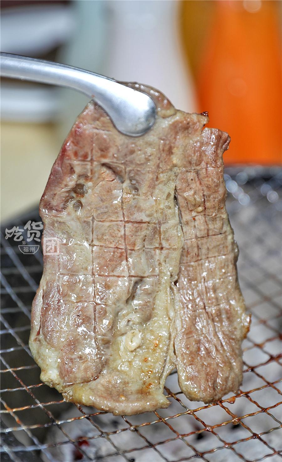 88元一个炭火烤肉自助,单人不限量烤肉自助