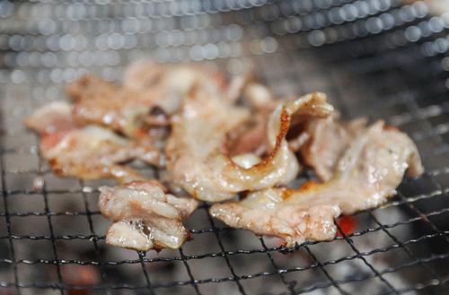 88元一个炭火烤肉自助,单人不限量烤肉自助