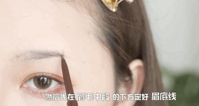 她才是内地版恋爱天后吧?为什么这些小鲜肉都这么喜欢她?