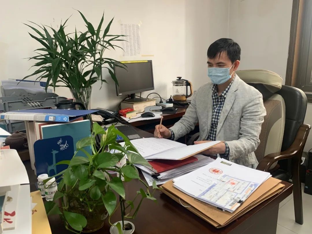 抗疫审判两手抓司法服务不打烊,抗疫一线尽显检察担当