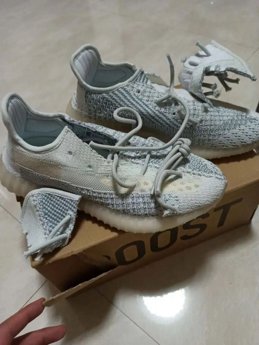 没想到聊“毁鞋经历”这件事会让人情绪复杂