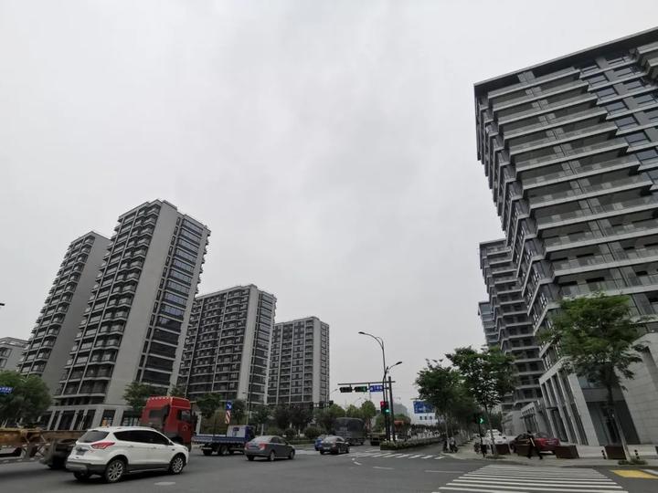 所见即所得，很快就能住！探营杭州四大现房，值得买吗？