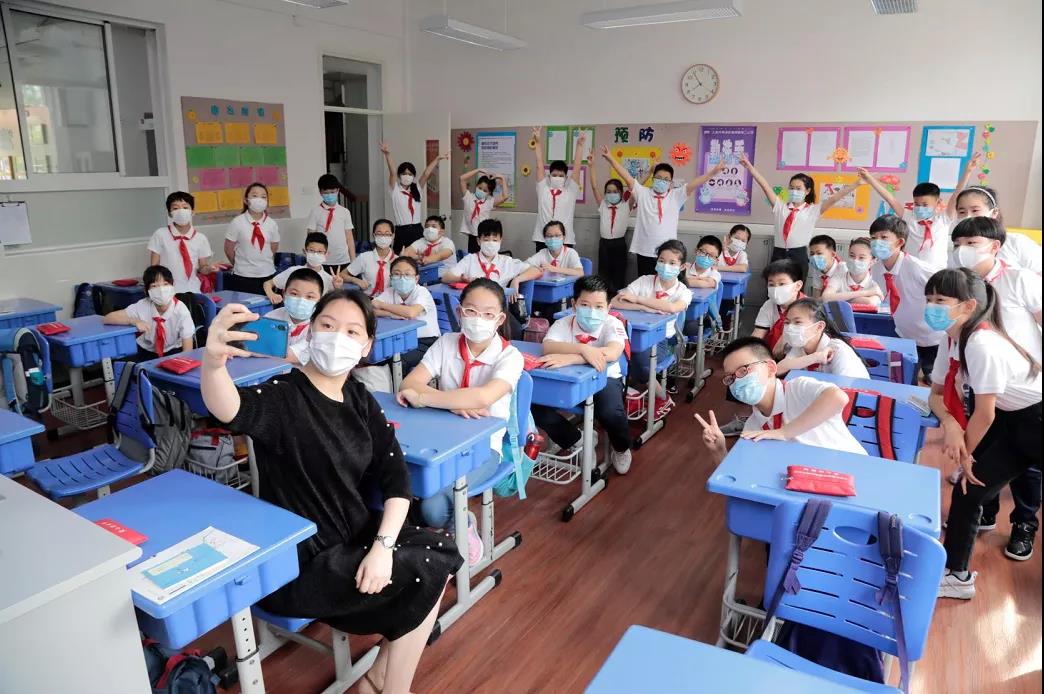 嘿我们开学了音乐,嘿我们开学啦超长版音乐