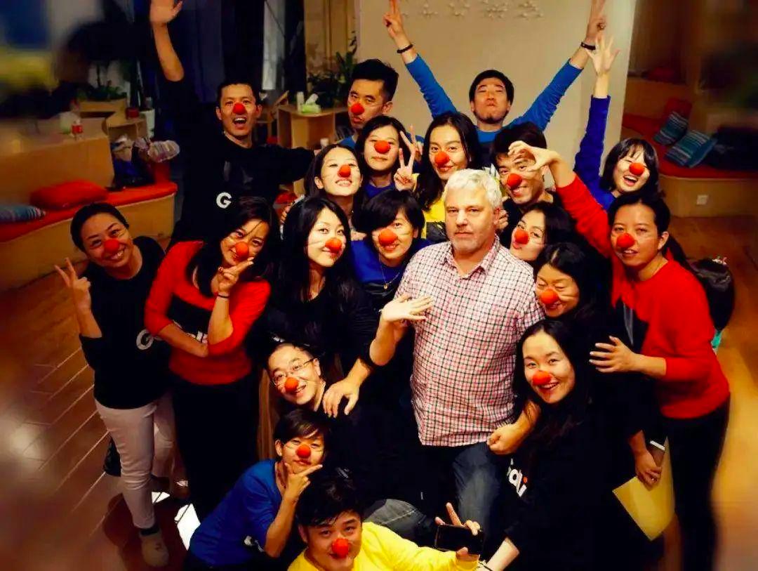 每个人心里都住着小孩,每个人心里都住着个小孩