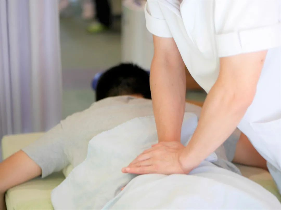 日本人最喜欢吃的一乐拉面 (日本超级大的拉面你能吃得完吗)