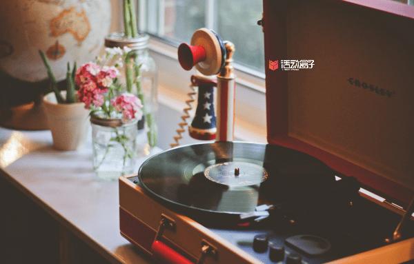 2020年了,旺旺、五芳斋怎么还在玩「怀旧营销」?