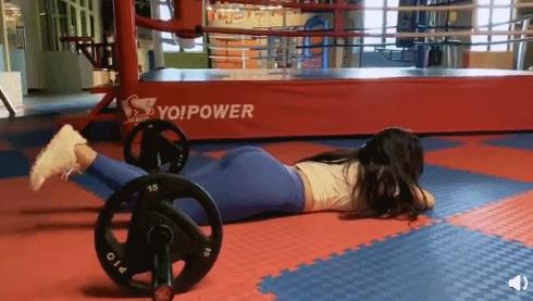 抖音臀腿挑战,抖音最火身材摆锤