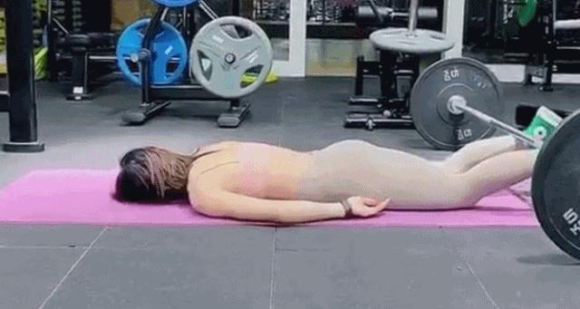 抖音臀腿挑战,抖音最火身材摆锤