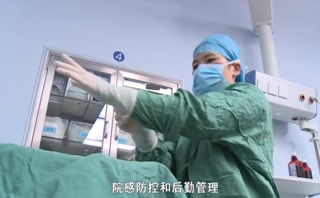 弘扬学习雷锋精神助力疫情防控,弘扬正气抗击疫情